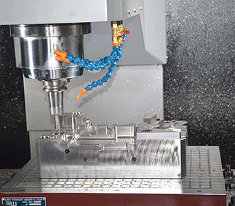 星空体育app官方入口模具厂自动化生产