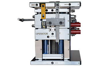 国家认定高新技术企业-星空体育app官方入口注塑模具厂