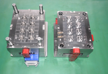 星空体育app官方入口塑胶注塑模具