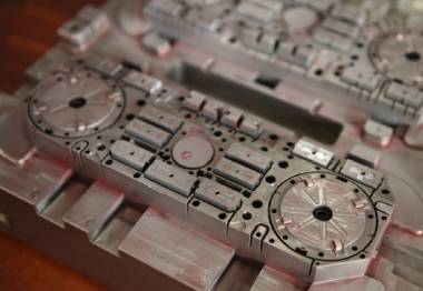 星空体育app官方入口塑胶注塑模具零件加工