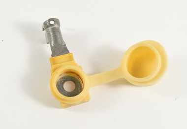 星空体育app官方入口塑胶包铁件