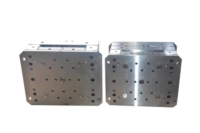 星空体育app官方入口塑胶注塑模具加工