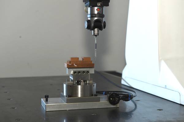 星空体育app官方入口精密注塑模具加工厂家