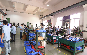 深圳塑料模具公司最常见的模具加工方法有哪些？