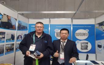 星空体育app官方入口注塑模具厂-挑战业绩高目标