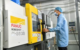 哪些因素会对塑胶模具的使用寿命造成显著影响