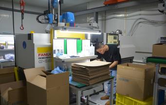 peek材料注塑成型的模温是多少？